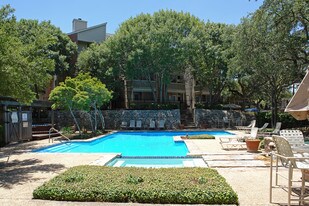 The Summit of Thousand Oaks