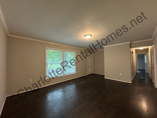 2111 Burgandy Dr in Charlotte, NC - Building Photo - Building Photo