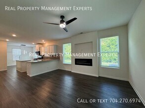 3227 Selwyn Landing Dr in Charlotte, NC - Building Photo - Building Photo
