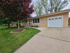 774 S Main St in Hartford, WI - Building Photo