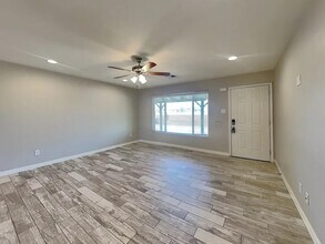 7326 E Palm Ln in Scottsdale, AZ - Building Photo - Building Photo