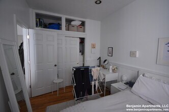 14 Cleveland Pl, Unit 8 in Boston, MA - Building Photo - Building Photo