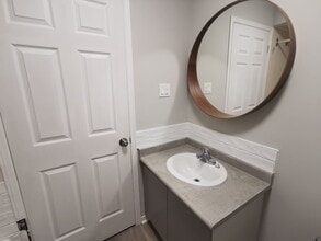 104 Codrington St in Barrie, ON - Building Photo - Building Photo
