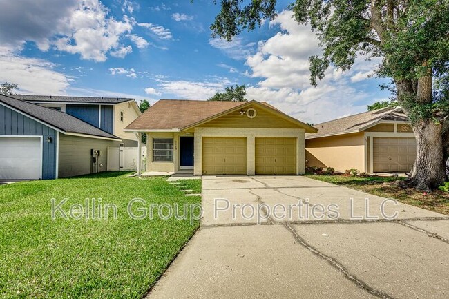 property at 1419 Persimmon Way