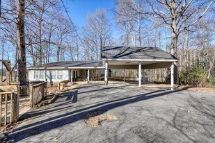 3035 Skeenah Gap Rd in Suches, GA - Building Photo