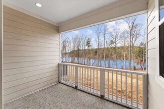 628 Amalfi Dr in Davidson, NC - Building Photo - Building Photo