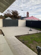 1393 3rd St in La Verne, CA - Foto de edificio - Building Photo