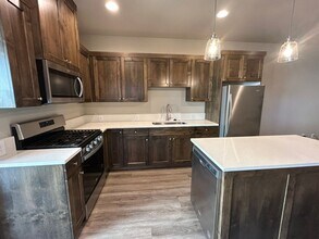 20112 Reed Ln in Bend, OR - Building Photo - Building Photo