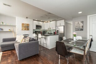 403 P St NW, Unit B in Washington, DC - Building Photo