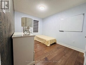 36 Zanetta Cres in Brampton, ON - Building Photo - Building Photo