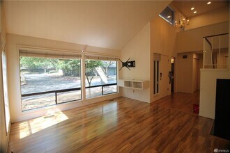 1620 159th Pl NE in Bellevue, WA - Building Photo - Building Photo