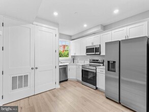 1682 N 54th St in Philadelphia, PA - Building Photo - Building Photo