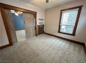17424 Northwood Ave, Unit 17424 (lower Unit) in Lakewood, OH - Foto de edificio - Building Photo