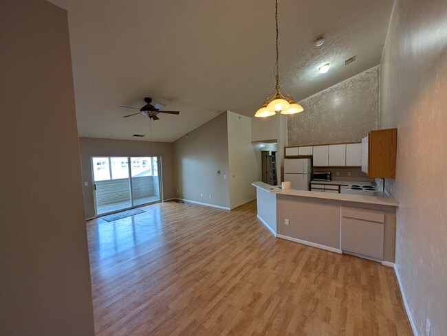 property at 8522 Jasonville Ct SE