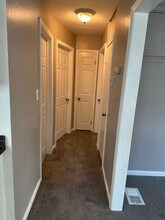 21105 Atlantic Ave in Warren, MI - Building Photo - Building Photo