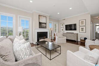2600 Highland Ave in Birmingham, AL - Building Photo - Building Photo