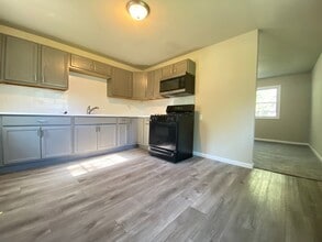 1441 E 50th Ct in Gary, IN - Building Photo - Building Photo