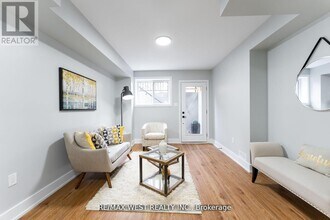 411 Main St in Toronto, ON - Building Photo - Building Photo