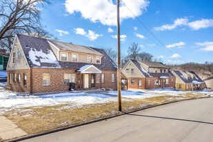 712-808 Bancroft St in Des Moines, IA - Building Photo