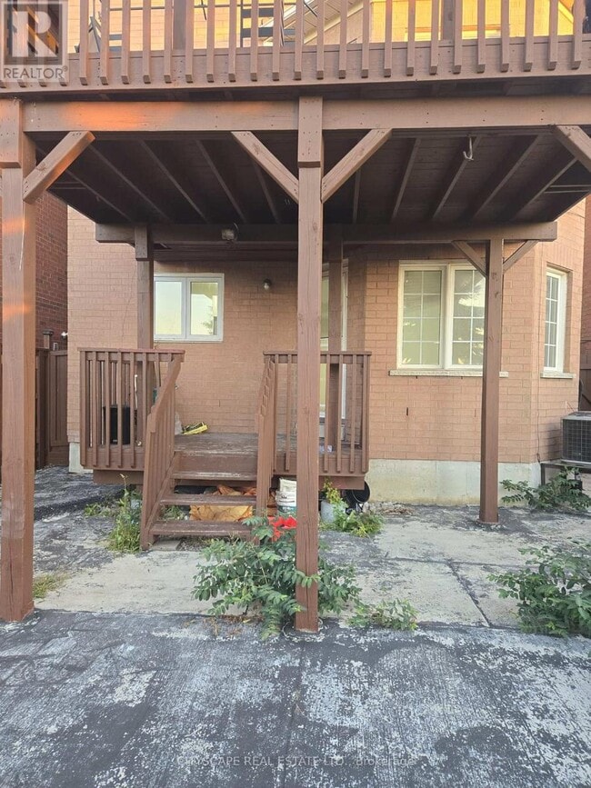 property at 47 Eddington Pl