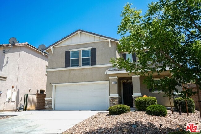 2732 Hemlock Rd in Palmdale, CA - Building Photo - Building Photo
