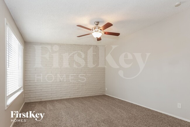 1158 E Concorda Dr in Tempe, AZ - Foto de edificio - Building Photo