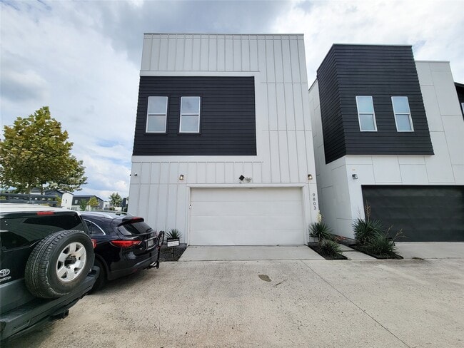 9803 Blissful Pr Ln