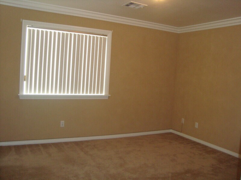 7195 Cestrum Rd in Las Vegas, NV - Building Photo