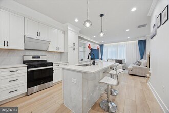 3001 Sedgeview Walk in Philadelphia, PA - Building Photo - Building Photo