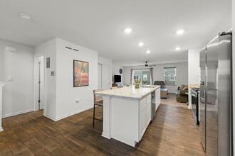 846 Briar Gln Ct in Hampshire, IL - Building Photo - Building Photo