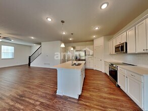 8453 Northpoint Dr in Sunbury, OH - Building Photo - Building Photo