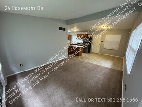 24 Edgemont Dr in Little Rock, AR - Building Photo - Building Photo