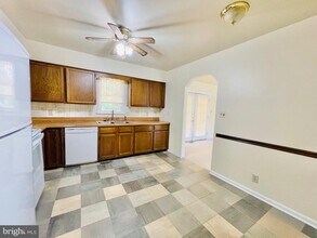 48 Vista Woods Rd in Stafford, VA - Building Photo - Building Photo