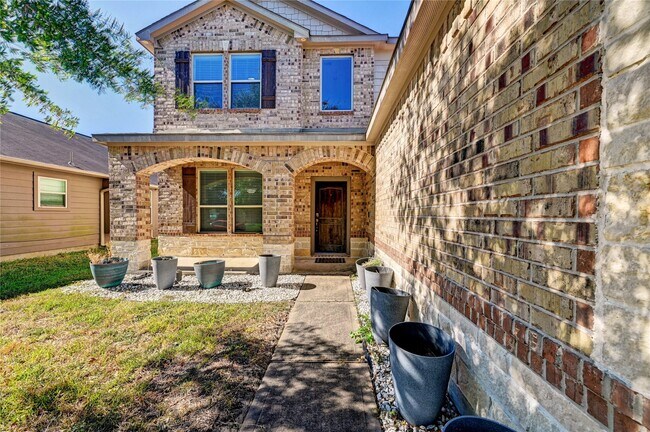 5555 Casa Martin Dr in Katy, TX - Foto de edificio - Building Photo