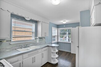 7418 W Clarence Ave in Chicago, IL - Building Photo - Building Photo