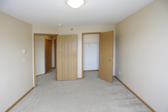 Westside Apartments in Grand Forks, ND - Building Photo - Interior Photo