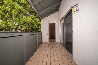 311 Weston Cir in Vista, CA - Building Photo - Building Photo