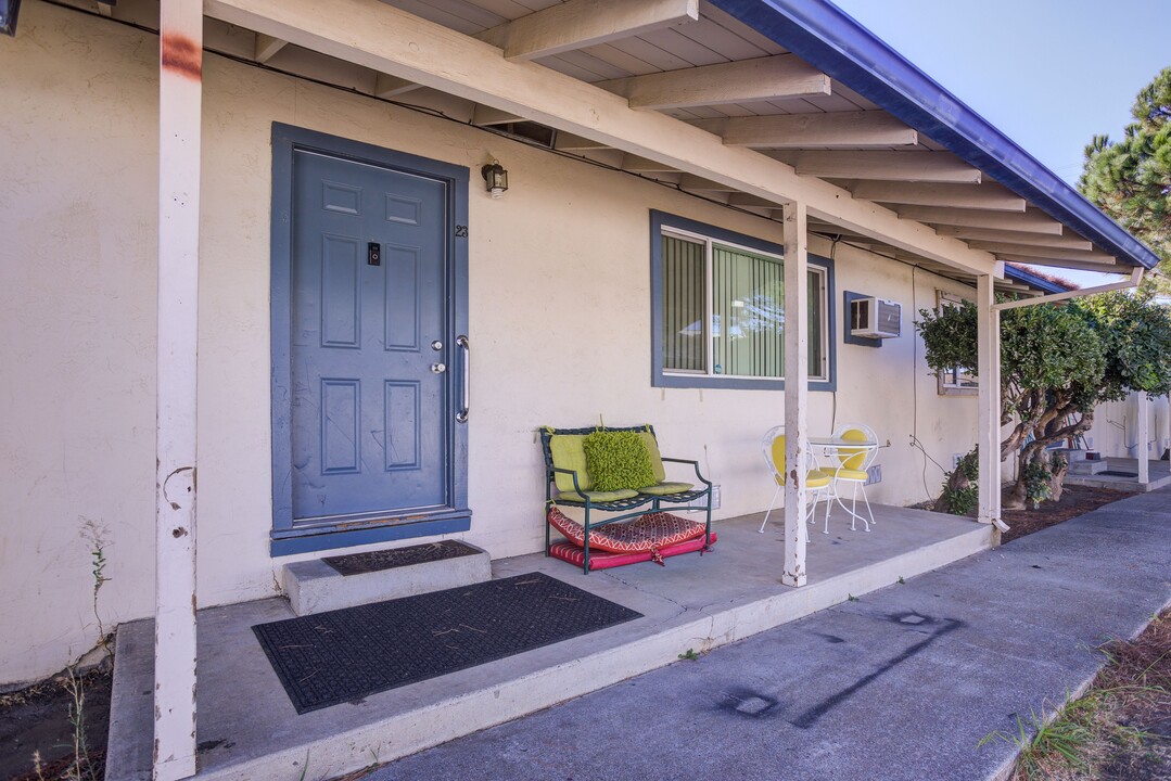 Rio Vista Apartments in Rio Vista, CA - Building Photo