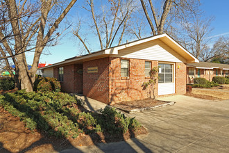 Leesville Gardens in Leesville, SC - Foto de edificio - Building Photo