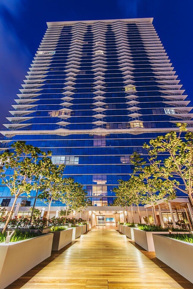 property at 888 Kapiolani Blvd