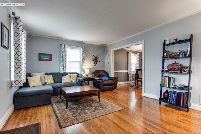 943 Gale Ln-Unit -Unit A in Nashville, TN - Building Photo - Building Photo