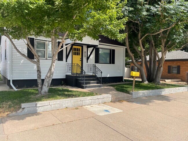 413 W C St in Ogallala, NE - Building Photo - Building Photo