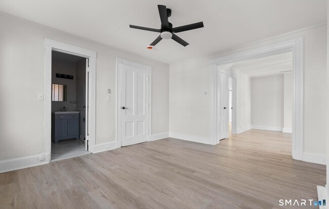 32 Lamberton St, Unit 2 in New Haven, CT - Foto de edificio - Building Photo