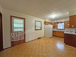 1924 E Turner St in Springfield, MO - Building Photo - Building Photo