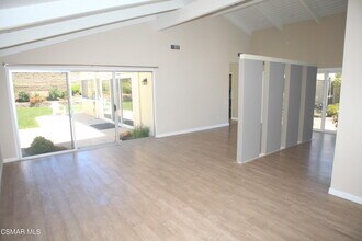 4518 Henley Ct in Westlake Village, CA - Building Photo - Building Photo