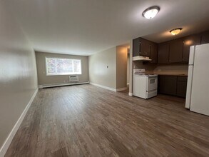 327 Mathews St in Fort Collins, CO - Building Photo - Building Photo