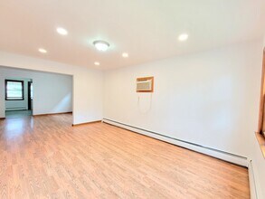 111 Marconi St, Unit 1 in Clifton, NJ - Building Photo - Building Photo