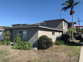 4170 Redondo Beach Blvd, Unit C in Torrance, CA - Building Photo