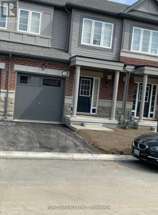 26 Brixham Ln in Brampton, ON - Building Photo