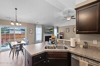 758 Radiant Dr photo'